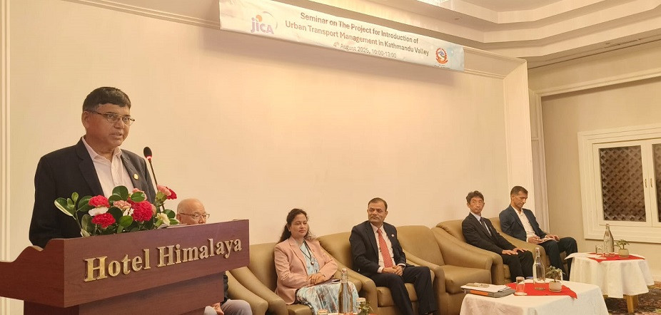 यातायात व्यवस्थापनका लागि सूचना प्रविधिको उपयोग बढाऔँ : यातायातमन्त्री देवेन्द्र दाहाल