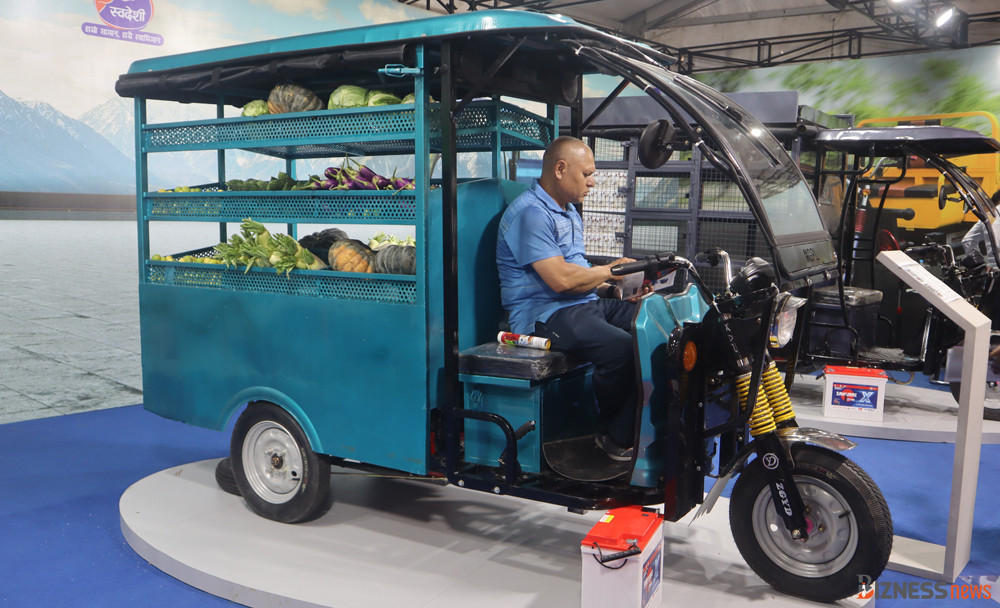 naima expo (24).jpg