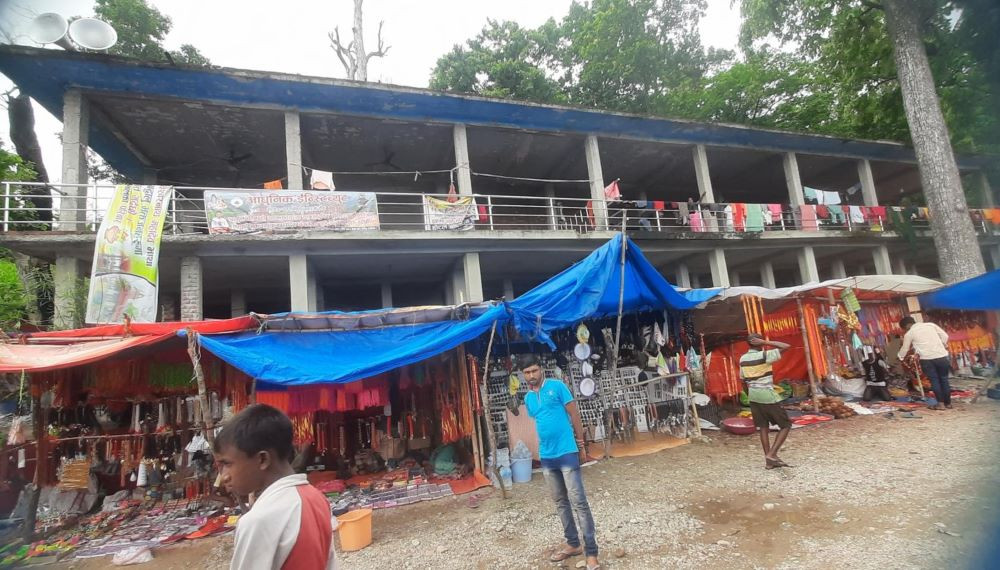 पर्सामा दुग्धेश्वरनाथको धर्मशाला निर्माण १५ वर्षदेखि अधुरो