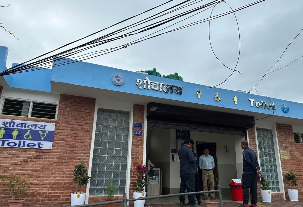 चन्द्रागिरिमा ‘स्मार्ट’ शौचालयमा स्नान र स्तनपान कक्ष