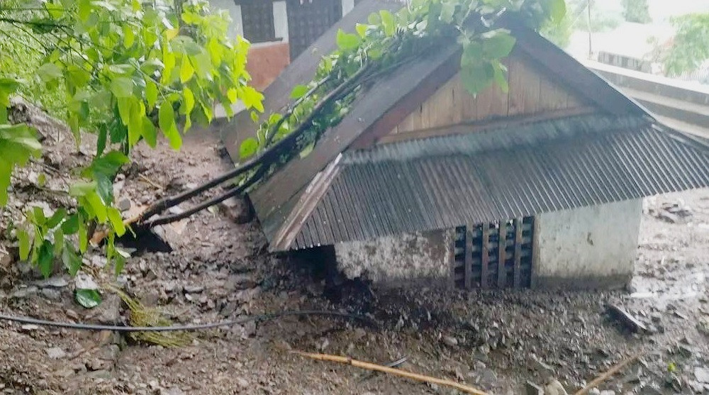 विच्छ्या खोलाको बाढीले ११ घर बगायो, सात घरमा क्षति