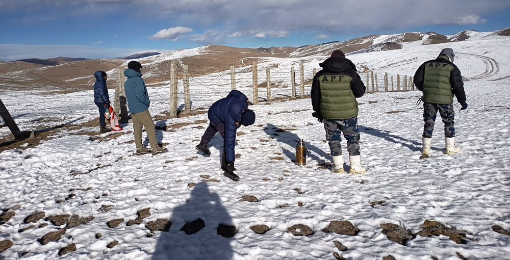 नेपाल-चीन सीमा कोरलामा सुरक्षा निकायको संयुक्त गस्ती