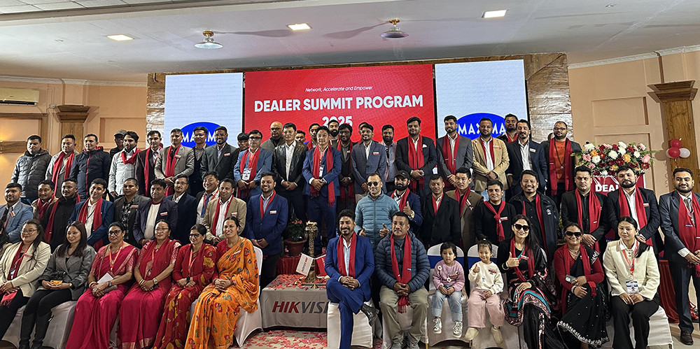 आईटी कम्पनी हिक भिजन ब्राण्डका उत्कृष्ट वितरक सम्मानित