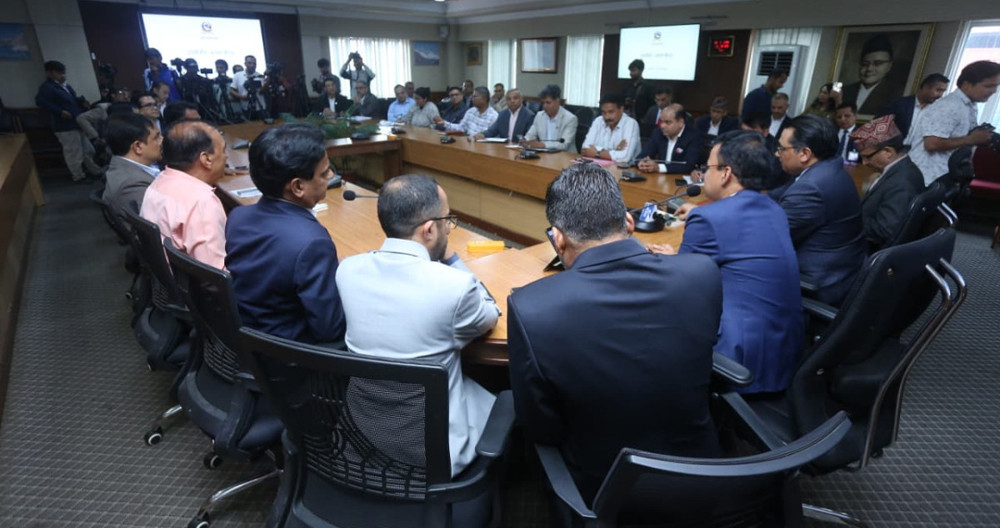 निर्यातमुखी अर्थतन्त्र निर्माणको नेतृत्व गर्न उद्यमीलाई अर्थमन्त्रीको आग्रह, प्रतिफलको सुरक्षा गर्ने प्रतिबद्धता