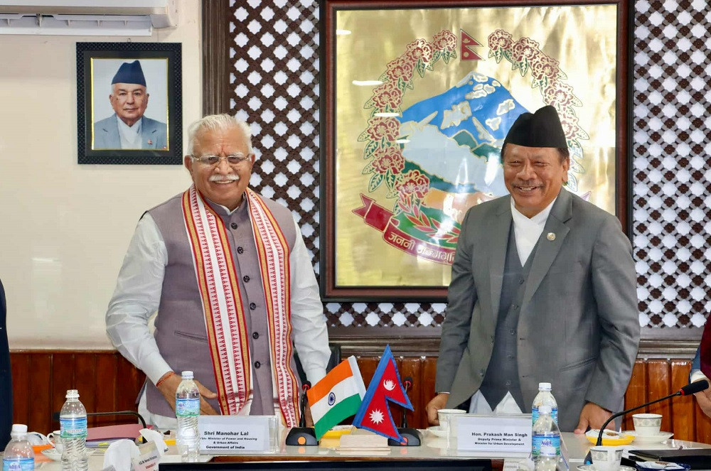 उपप्रधानमन्त्री सिंह र भारतका विद्युतमन्त्रीबीच भेटवार्ता, सहरीकरणको क्षेत्रमा सहकार्यबारे छलफल