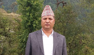 सुदूरपश्चिमका मुख्यमन्त्रीलाई विश्वासको मत नदिने अडानमा एमाले, माओवादी र नाउपा