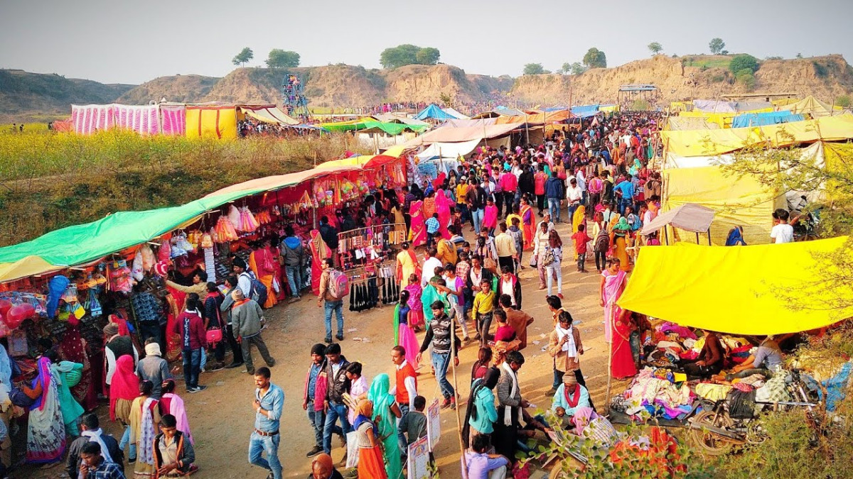 साउने मेलाको रौनक भक्तजनहरुको भीड