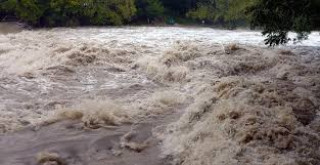 भेरी नदीमा जलसतह बढ्दा तटीय क्षेत्रका बासिन्दालाई सतर्कता अपनाउन आग्रह