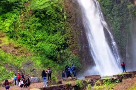 खार्तम्छाको ‘छाँगे झरना’  पूर्वी नेपालको उदाउँदो पर्यटकीय गन्तव्य