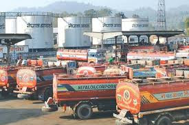 एकै महिनामा झापाबाट एक अर्ब ५० करोड बराबरको पेट्रोलियम पदार्थ आयात
