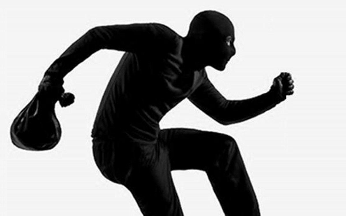 ललितपुरको मंगलबजारबाट सुन र नगद लुटपाट