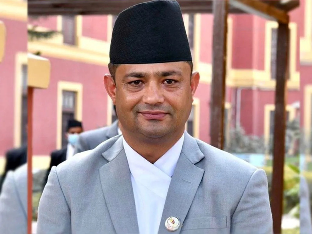 एमालेले पनि माग्यो समिति सभापति खतिवडाको राजीनामा