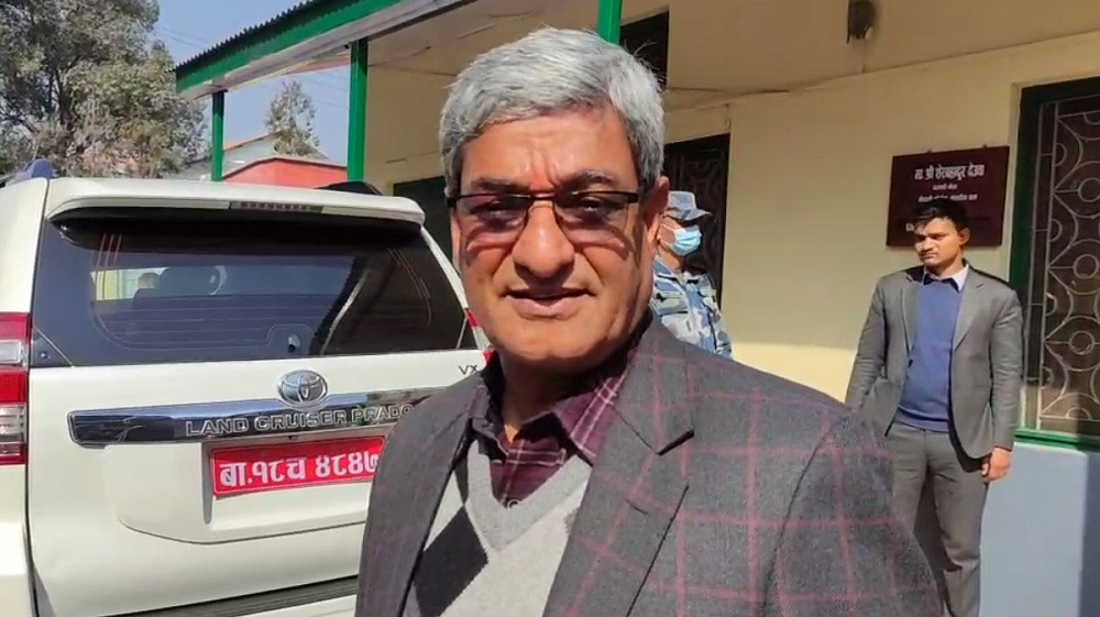 गृहमन्त्री लेखकले दिए राजीनामा