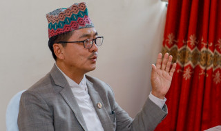 कांग्रेस–कम्युनिस्ट दललाई अब बिदा‌ गरौँ : अध्यक्ष लिङदेन