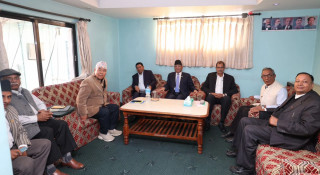 अध्यक्ष प्रचण्डलगायत नेताहरू काठमाडौं आइपुगे