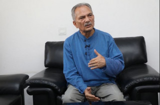 बाबुराम भट्टराईद्वारा पद त्यागको घोषणा