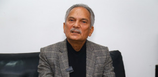 तीन टाउकाले देश डुबाए : डा. बाबुराम भट्टराई