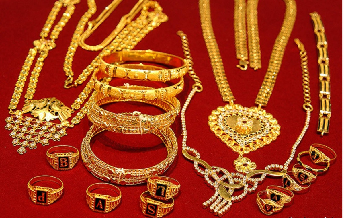 सुनको मूल्यमा फेरि नयाँ रेकर्ड, तोलाको एक लाख ८० हजारभन्दा धेरै