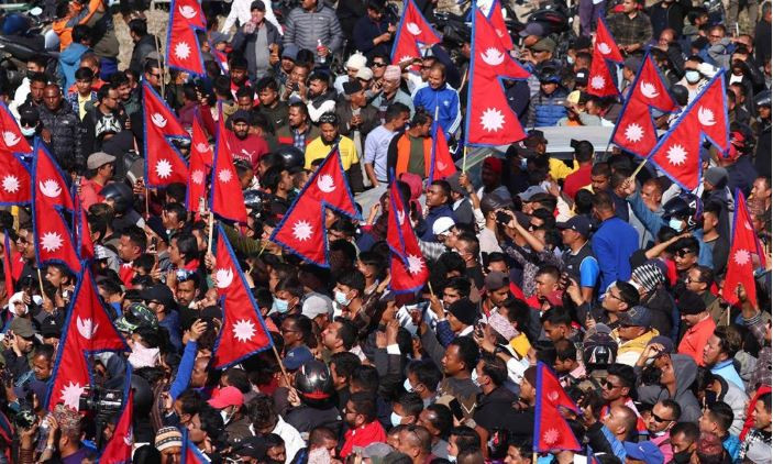 नेपालमा अब १८ देखि ३५ वर्षकालाई युवा भनिने