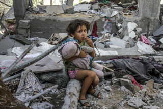 इजरायलमाथि इरानले गरेको क्षेप्यास्त्र आक्रमणमा ५ जनाको मृत्यु