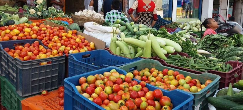 आज कुन तरकारी र फलफूलको कति छ थोक मूल्य ?