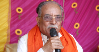 बालेन शाहको घरबाट प्रचण्डको सन्देश- सबै मिलेर अधिकार जोगाऔँ, देश बनाऔँ