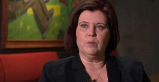 १५ वर्षीय किशोरसँगको सम्बन्ध स्वीकार्दै आइसल्यान्डकी मन्त्रीले दिइन् राजीनामा