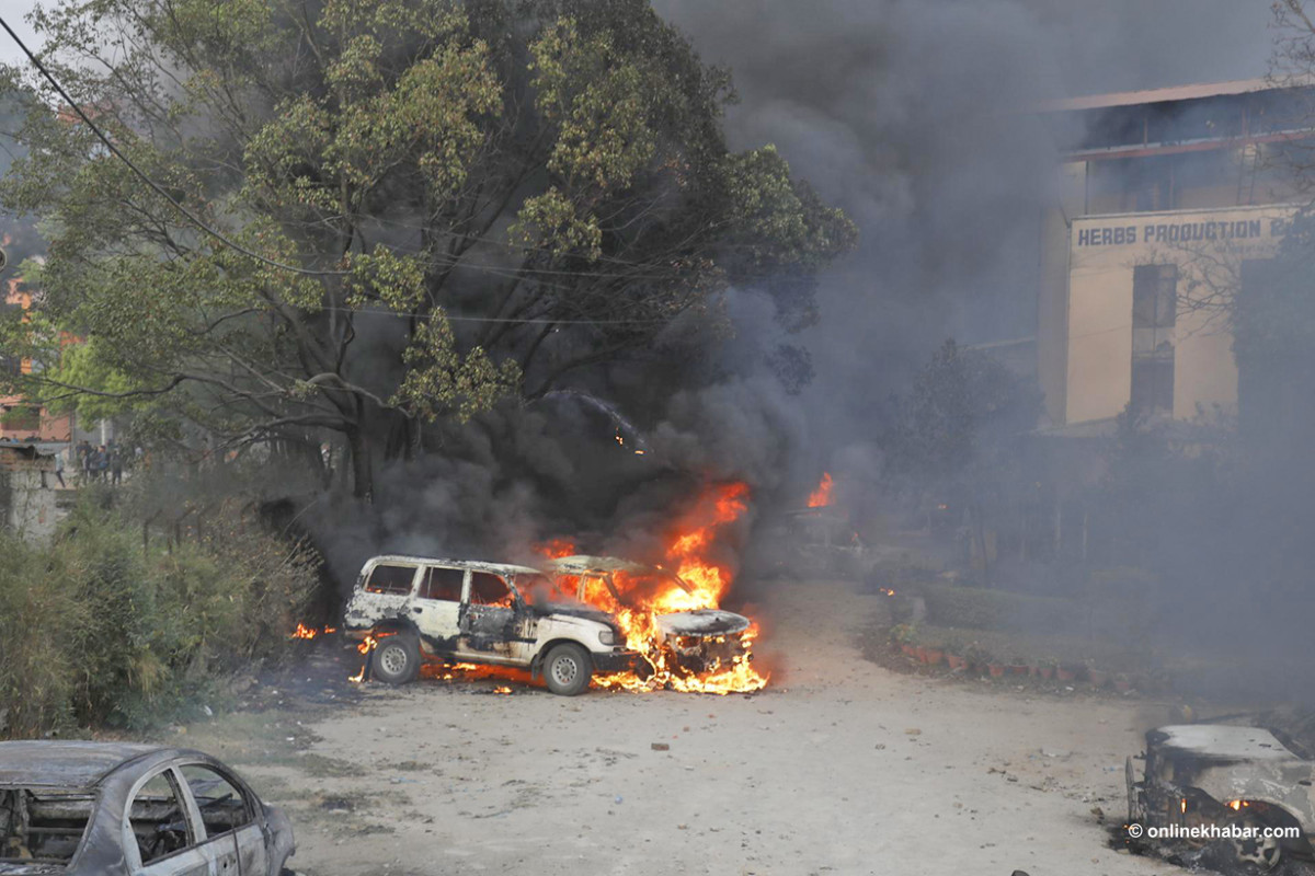 विमानस्थलअगाडि आगजनीले ४५ मिनेट उडान प्रभावित