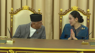 प्रधानमन्त्री ओली र थाई प्रधानमन्त्री सिनावात्राबीच भेटवार्ता