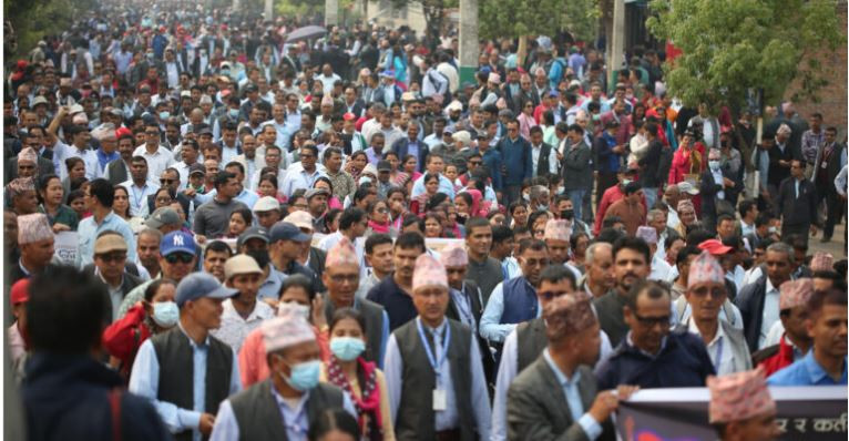 काठमाडौं केन्द्रित सडक आन्दोलनमा उत्रिए शिक्षक