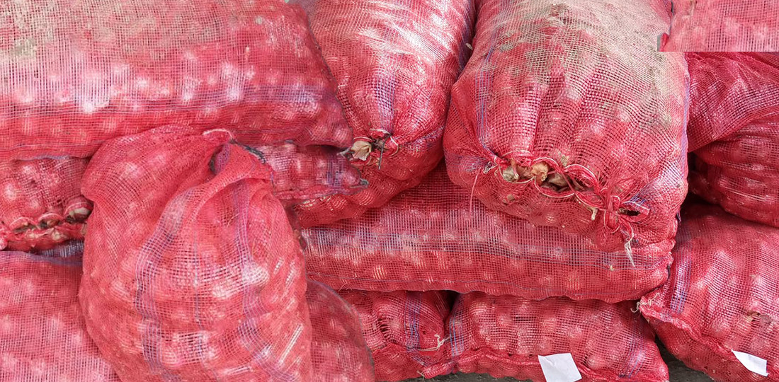 चाैतीस टन प्याज चोरी पैठारी गर्नेविरुद्ध मुद्दा दायर