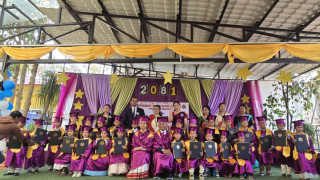 एभरेस्ट स्कुलका ससाना छात्रछात्राहरु दिक्षित