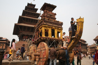 बिस्केट जात्राको लागि रथ निर्माणको कार्य अन्तिम चरणमा