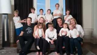 इलोन मस्कको सन्तान जन्माउने महिलाले पाउँछन् २ अर्ब, विभिन्न महिलाबाट जन्माए १४ सन्तान