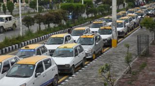 ट्याक्सीमा नयाँ मापदण्ड: एसी र वाईफाई अनिवार्य, अरू केके सुविधा राख्नुपर्ने ?