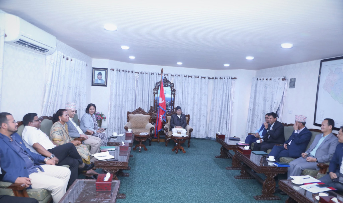 शिक्षा र निजामती विधेयकको समेत चापलाई ध्यान दिँदै बिदाबाहेक सबै दिन सदन चलाइने