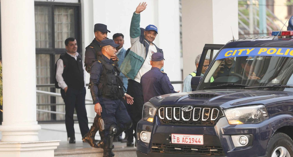 मुखमा क्यान्सर समस्या देखाउदै हिरासतबाट छुुटेका धवल राजावादी आन्दोलनमा फेरि सक्रिय