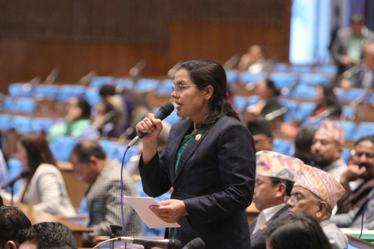 शिक्षकका माग सम्बोधन गर्नुपर्छ भन्ने मन्त्री भट्टराईलाई  पदबाट हटाइयो: सांसद नारायणी