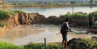 हेटौँडामा हेर्दाहेर्दै खाल्डोमै बिलायो गाडी, शुक्रबार साँझ भासिएर हराएको गाडी अझै भेटिएन
