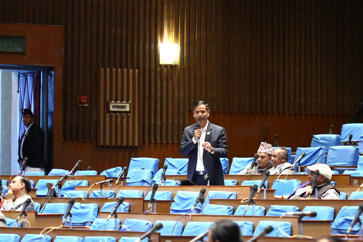 सरकार जनताको लागि बनेको नभई बिचौलियाहरूका लागि बनेको व्यवहारतः पुष्टि भएको छ :  सांसद शाही