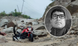 गुडिरहेको मोटरसाइकलमाथि ढुंगा बज्रिँदा गाउँपालिका शिक्षा अधिकृतको मृत्यु