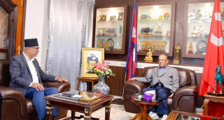 अर्थमन्त्री विष्णु पौडेल र प्रचण्डबीच भेट, के भयो कुराकानी ?