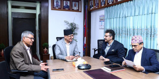 गभर्नर सिफारिस समिति बैठक  सुरू