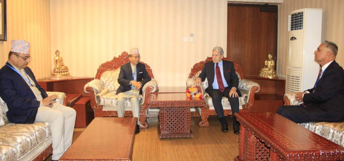 न्युजिल्यान्डका उपप्रधानमन्त्री आइपुगे काठमाडौं, राष्ट्रपति र प्रधानमन्त्रीलाई भेट्दै