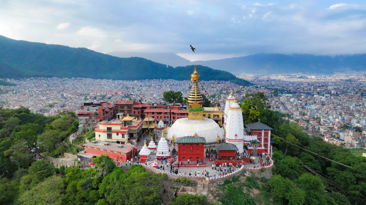 स्वयम्भूनाथको  दृश्य