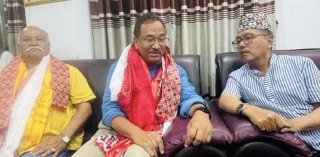 कमल थापा र दीपक सिंहसहित ७ जना रिहा, छुटेपछि लिङ्देन भेट्न पुगे धुम्बाराही