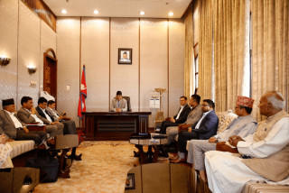 विपक्षी दलहरूको बैठक नयाँ बानेश्वरमा