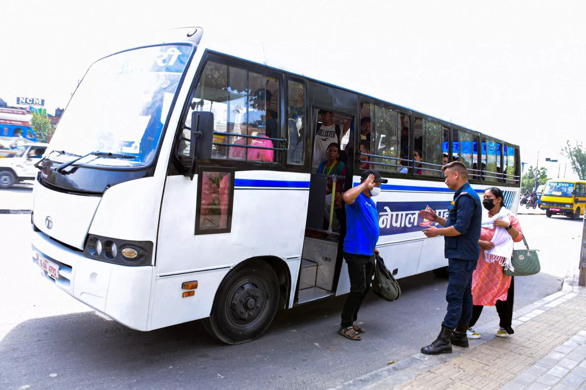 जय नेपाल गुरुजी (फोटो फिचर)