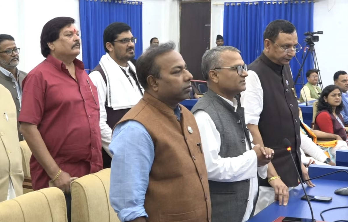 मधेश प्रदेशसभाको बैठक सुरु भएलगत्तै स्थगित