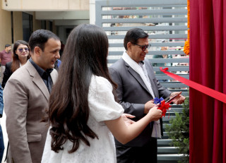 ग्लोबल आइएमई बैंकद्वारा इभि चार्जिङ स्टेशन सञ्चालन